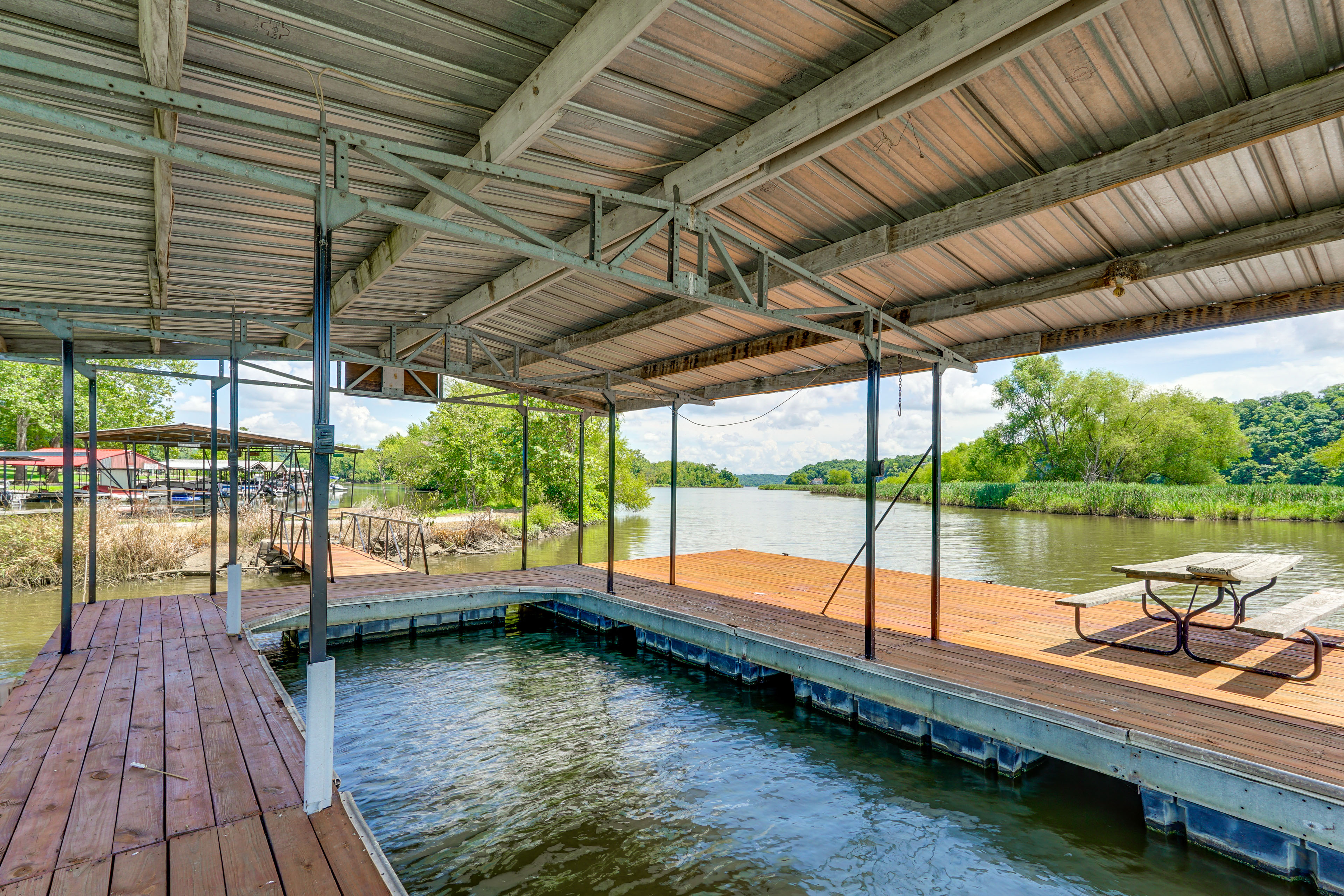 Ozarks Waterfront Home w/ Dock & Marina Access