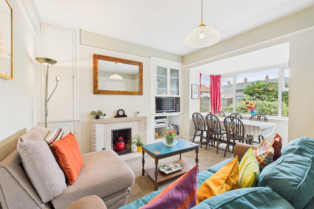 Highgarth, Seahouses - Host & Stay