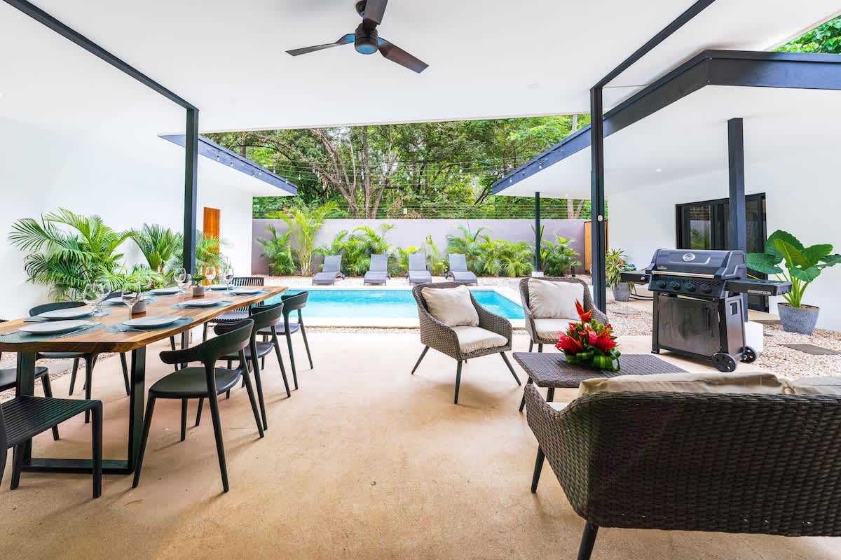 Welcome to Serenity Surf Villa