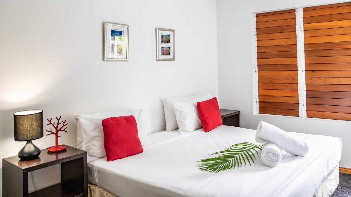 Four Mile Beach Retreat - Port Douglas Villa