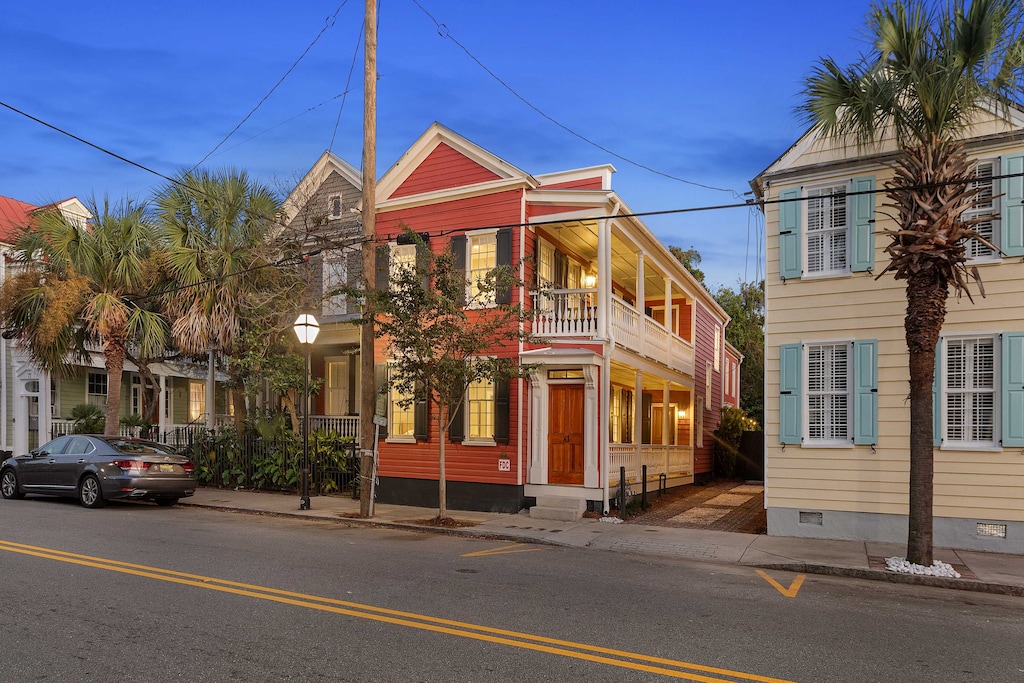 Welcome to your Downtown Charleston rental!