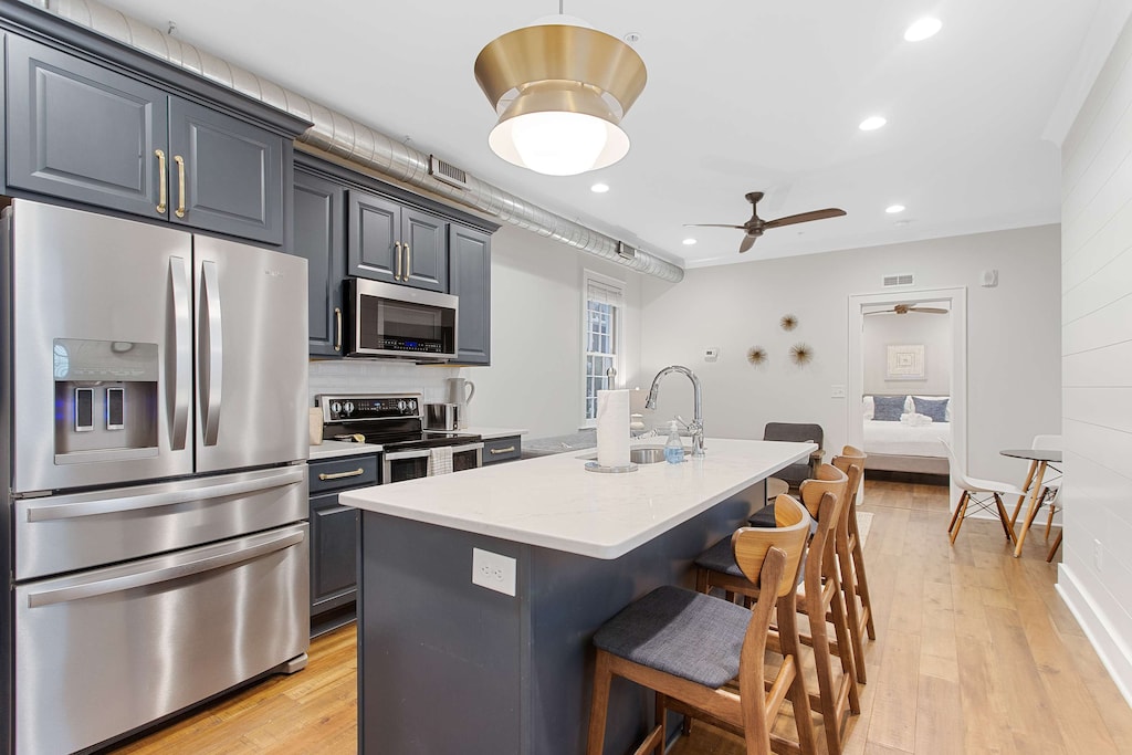 Kitchen island with bar seating
