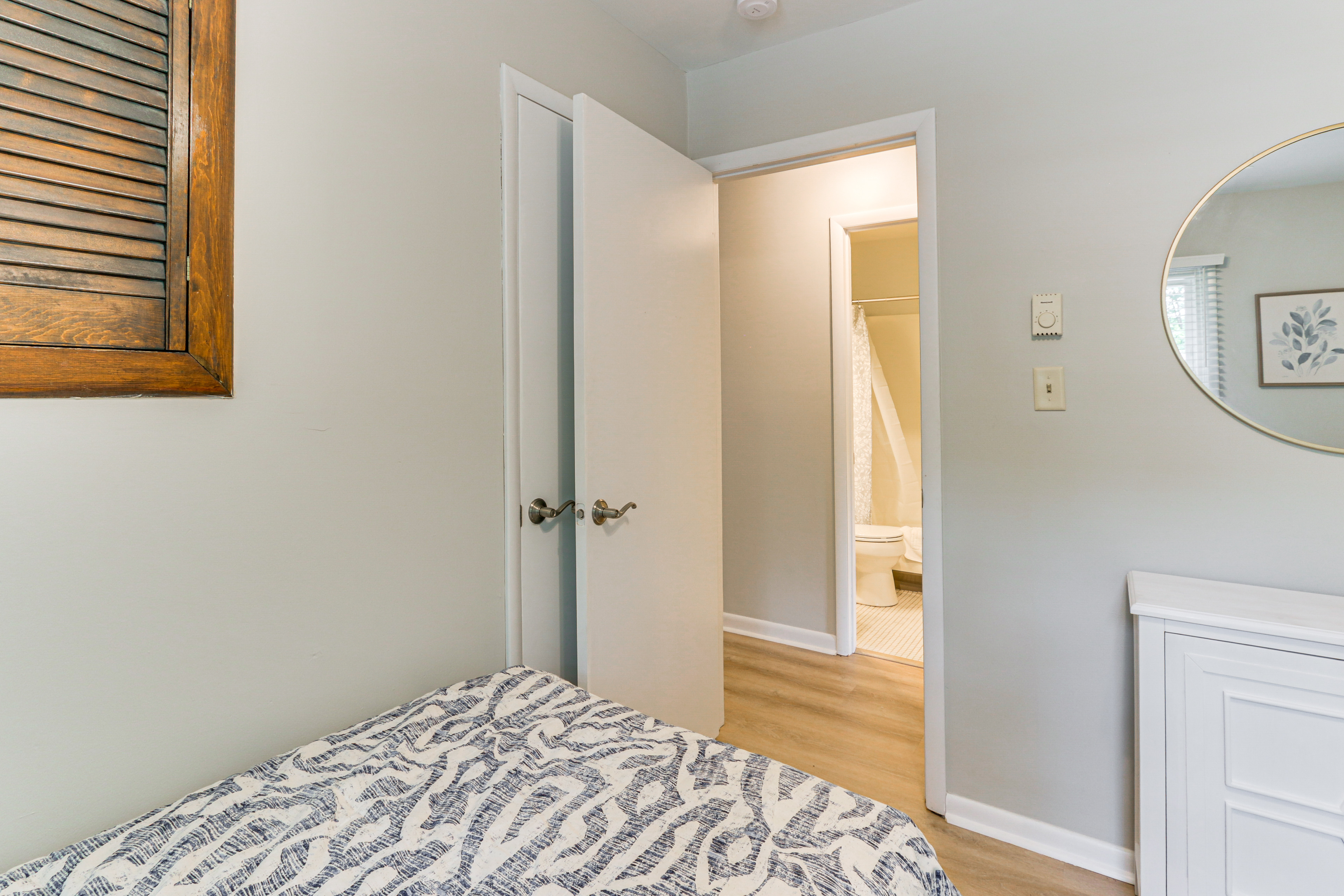 4 Mi to Penn State: Suburban Happy Valley Home