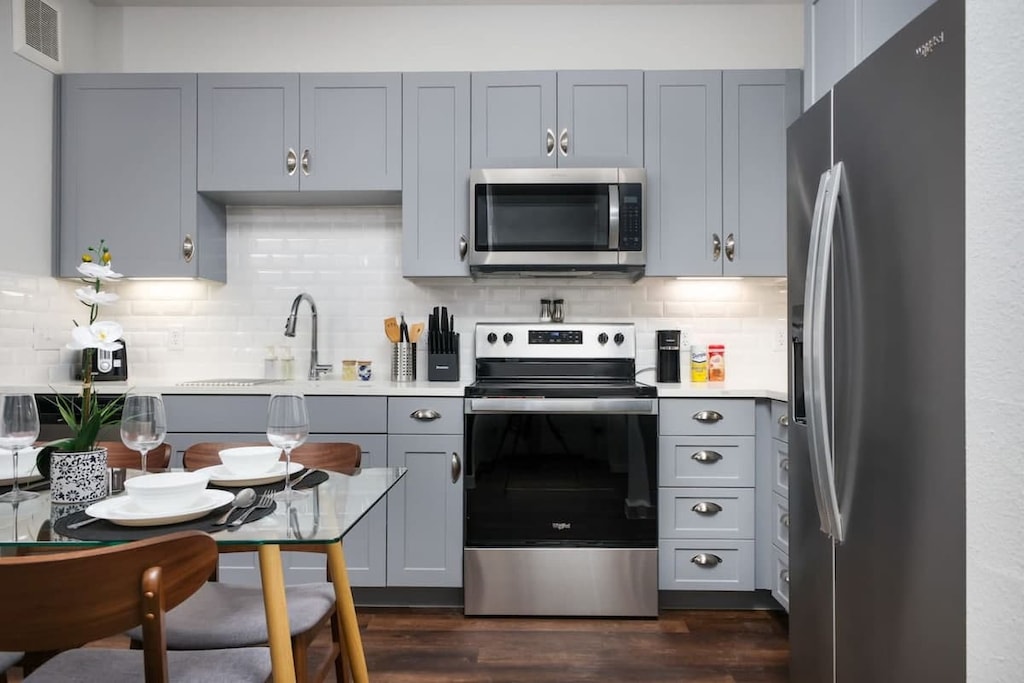 84405-301783-lH--6yATgaAKSGkAGV9x5jkM3DdEYHZ39agzx3L4rDYg-67a57fba21aad