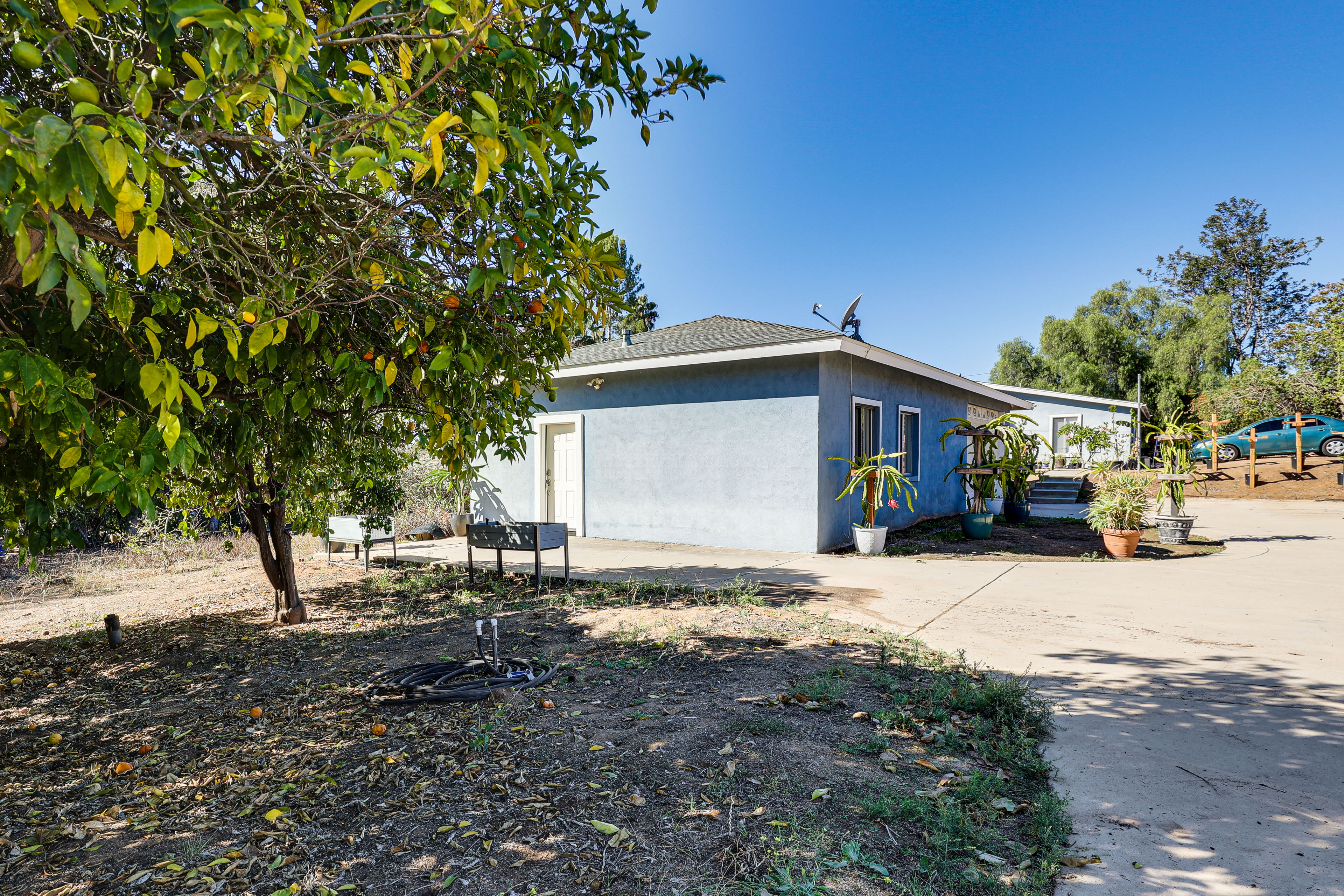 Hike, Sip & Explore: Couple’s Retreat in Fallbrook