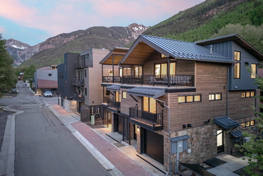 1.0-mears-station-a-telluride (45)