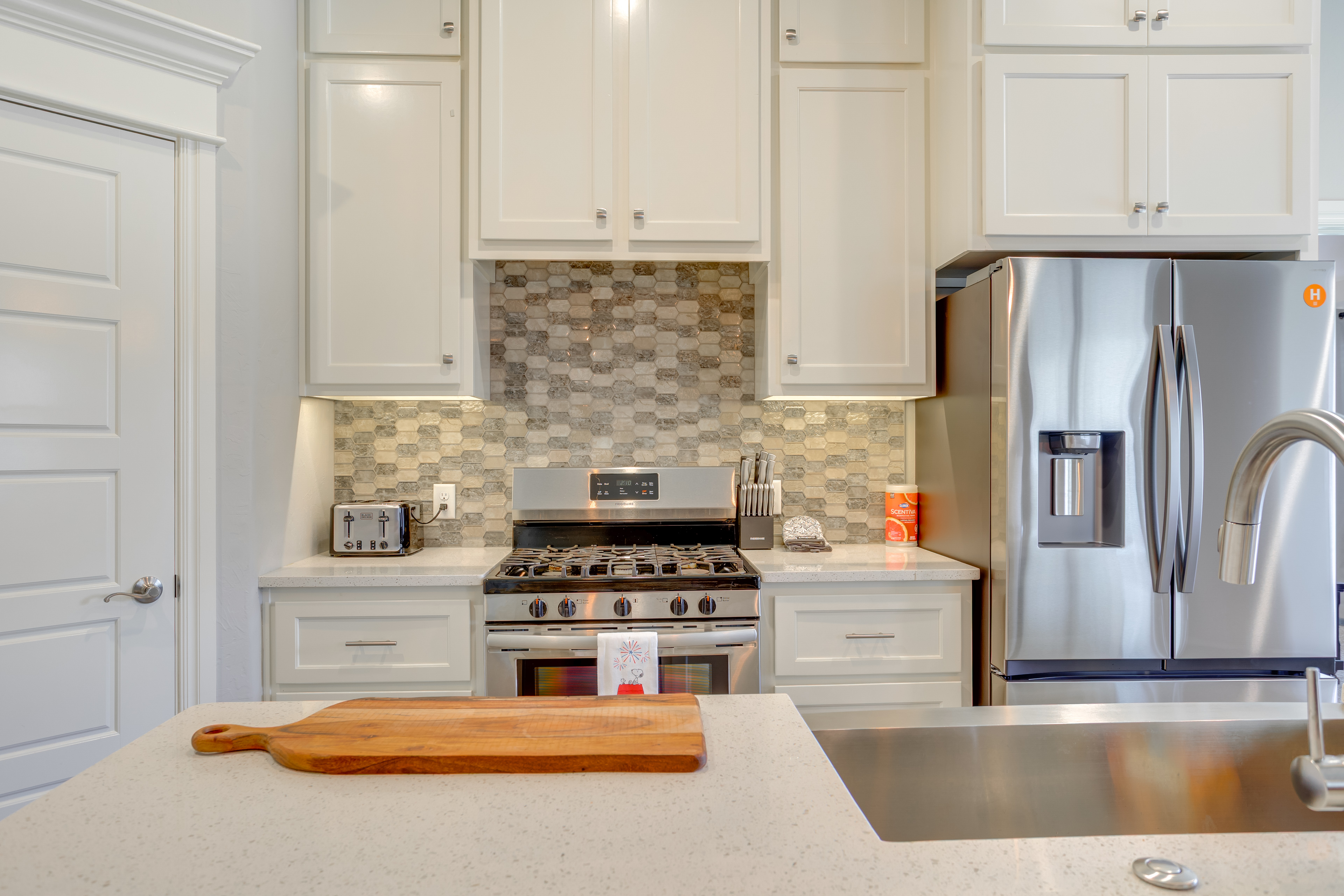 14 Mi to Dtwn OKC: Quiet Yukon Gem