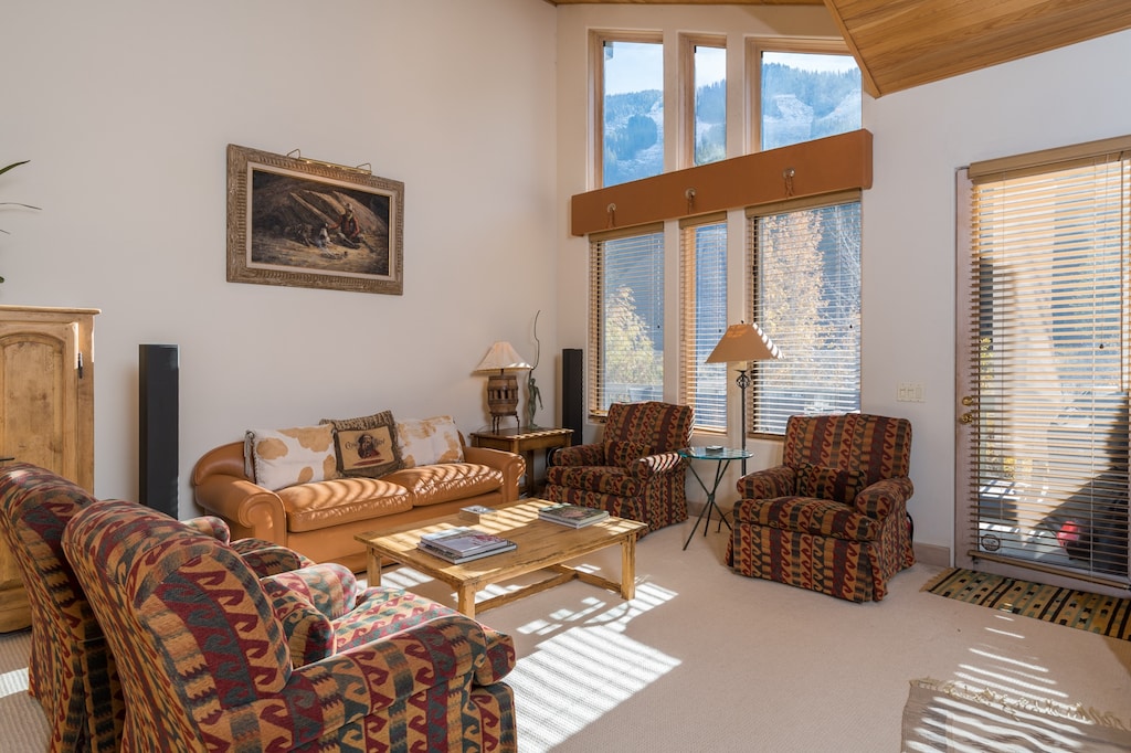 Pinnacles Townhome  (13)