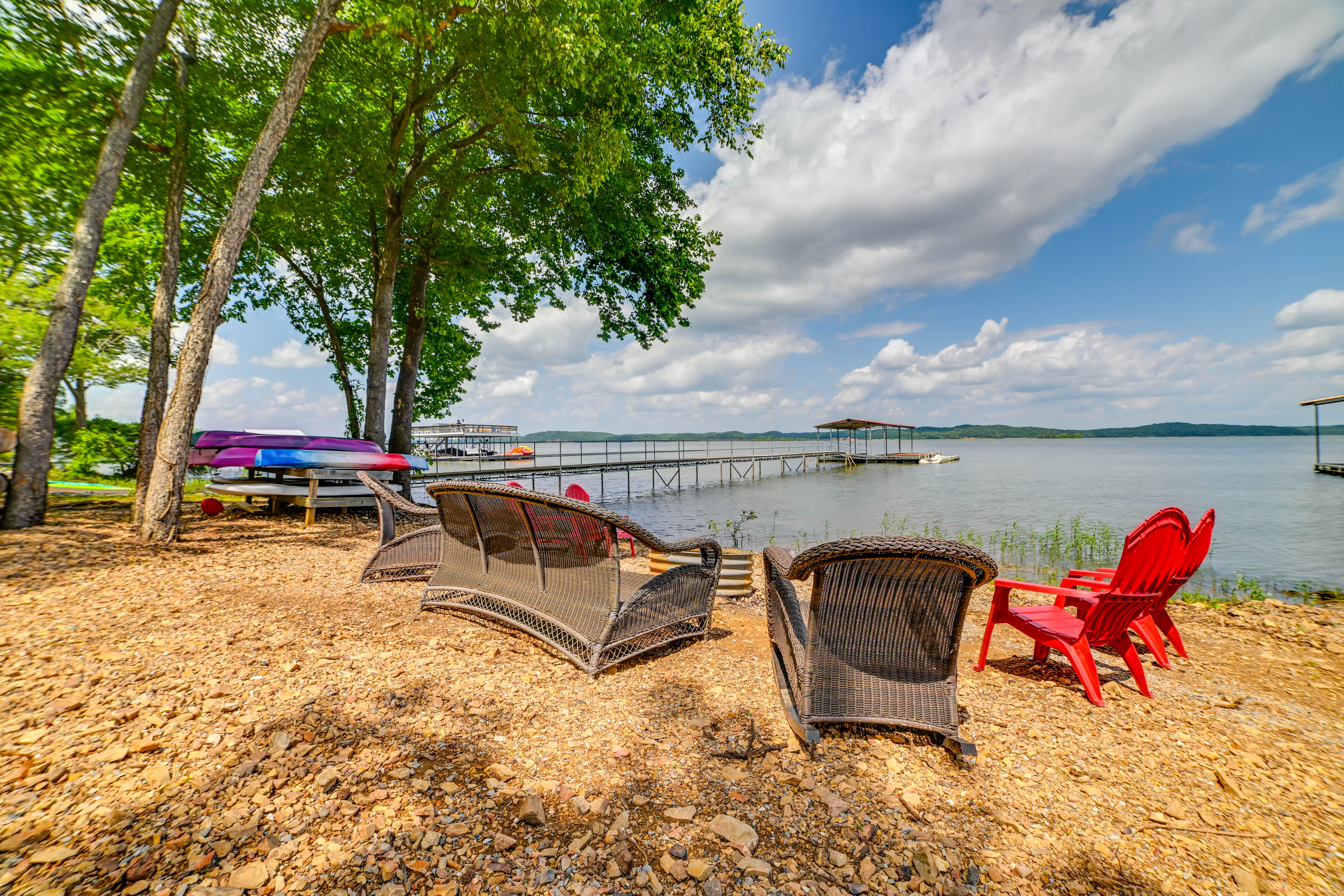 Kentucky Lake Retreat: A Memory-Making Getaway