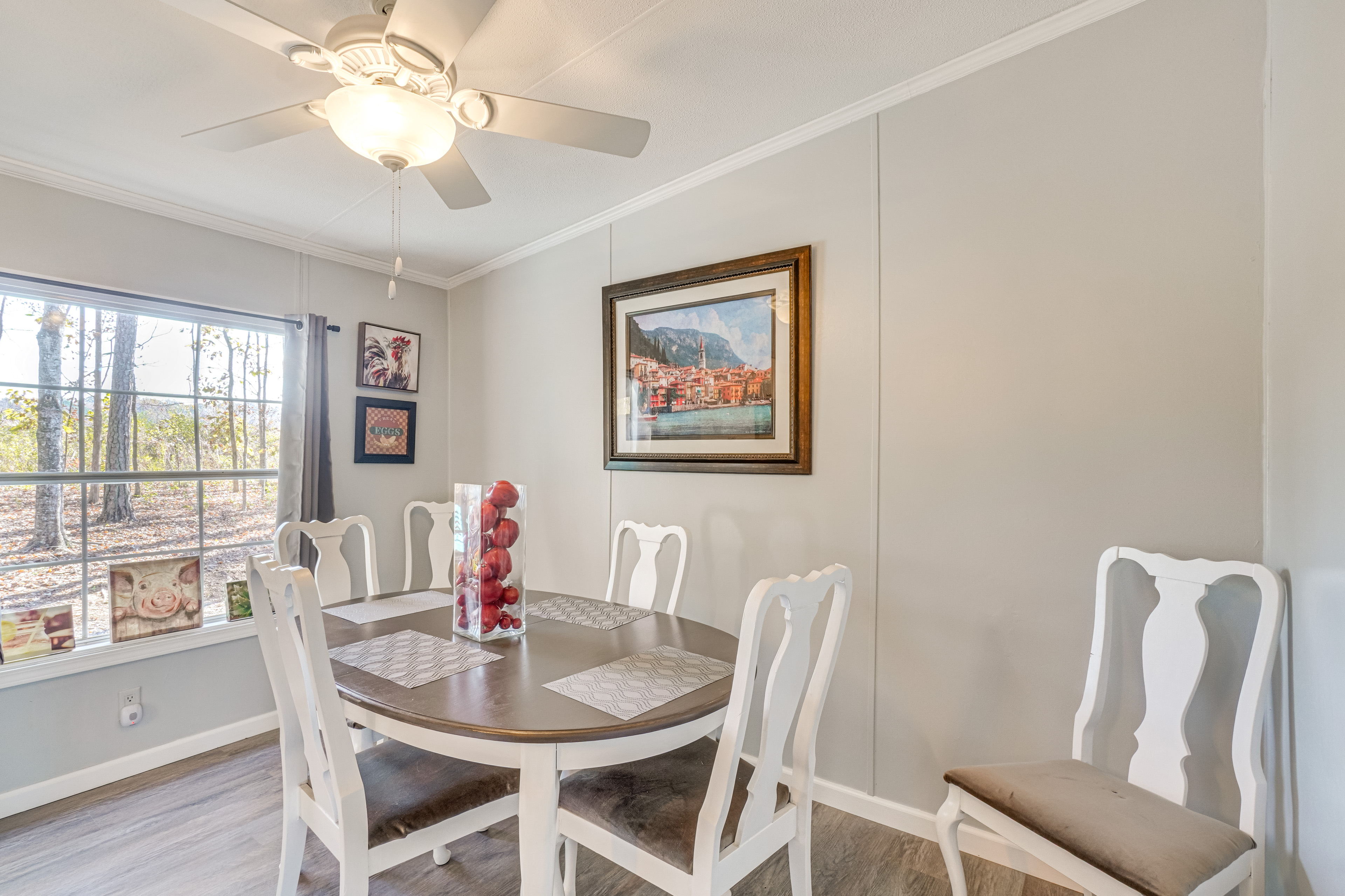 Relax Fireside! Retreat Near Chickamauga Lake