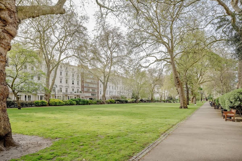 Communal gardens