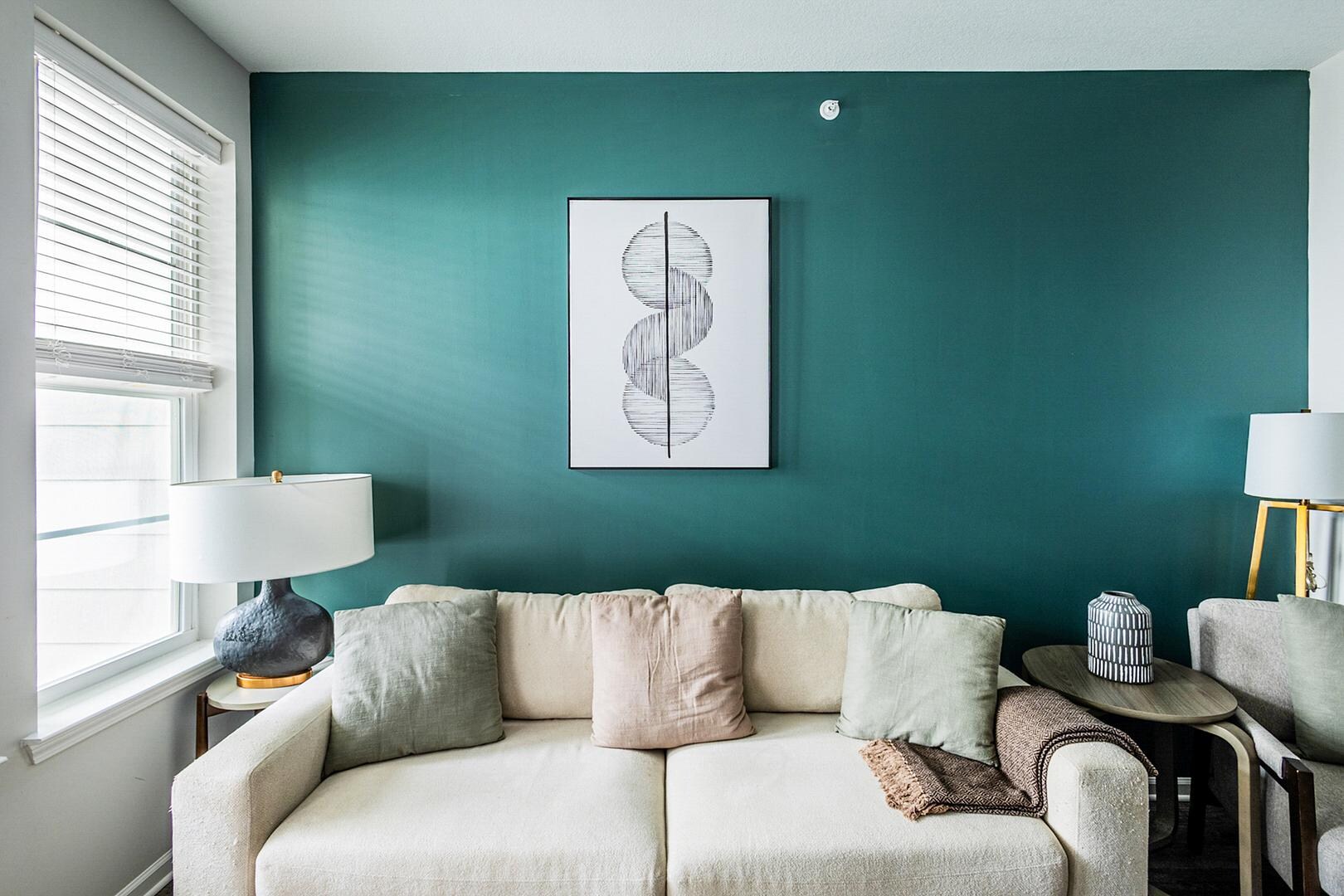 Beautiful 1BD, Clubhouse, Pool