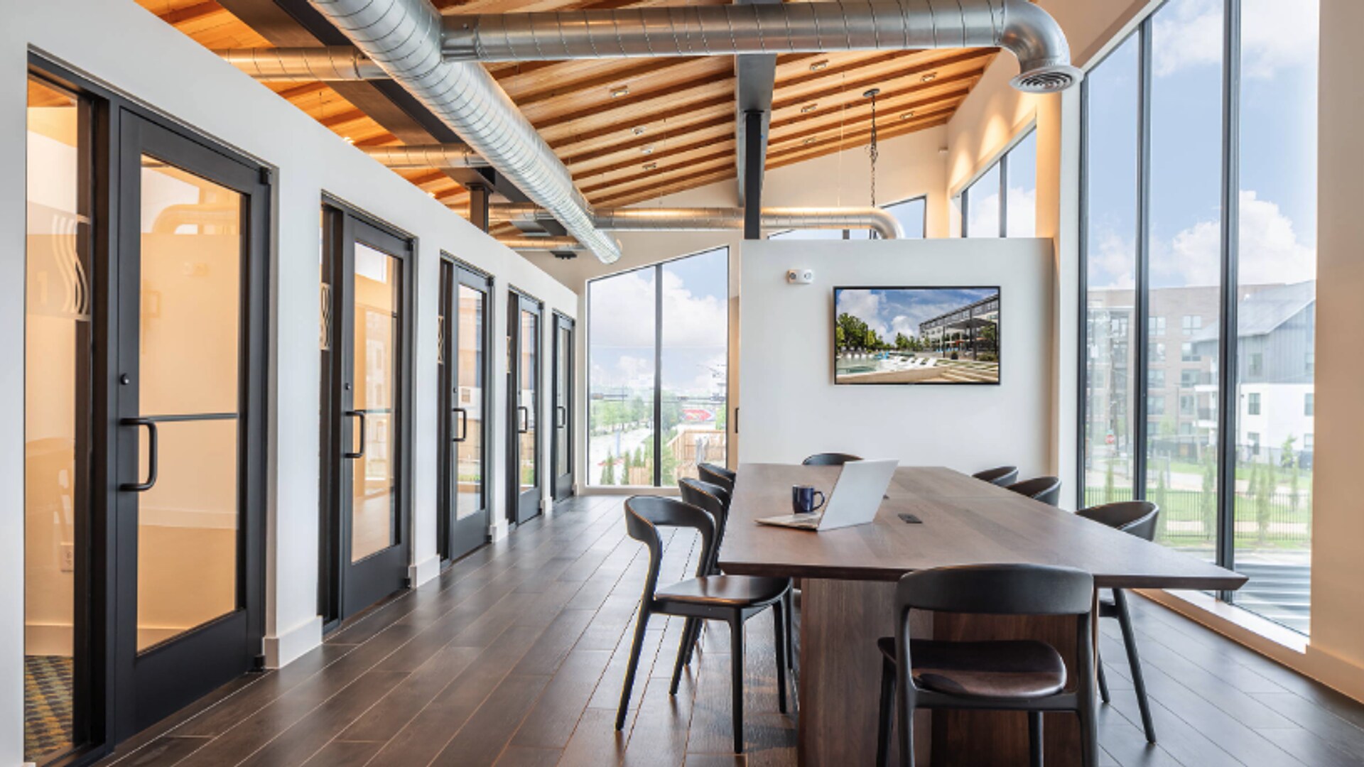 Amazing 1BD, Clubhouse, Gym