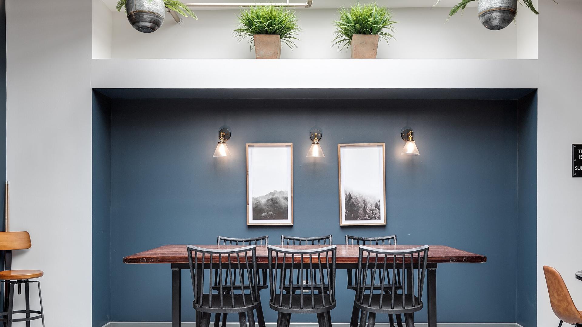 Beautiful 2BD, Gym, Clubhouse Beautiful 2BD, Gym, Clubhouse