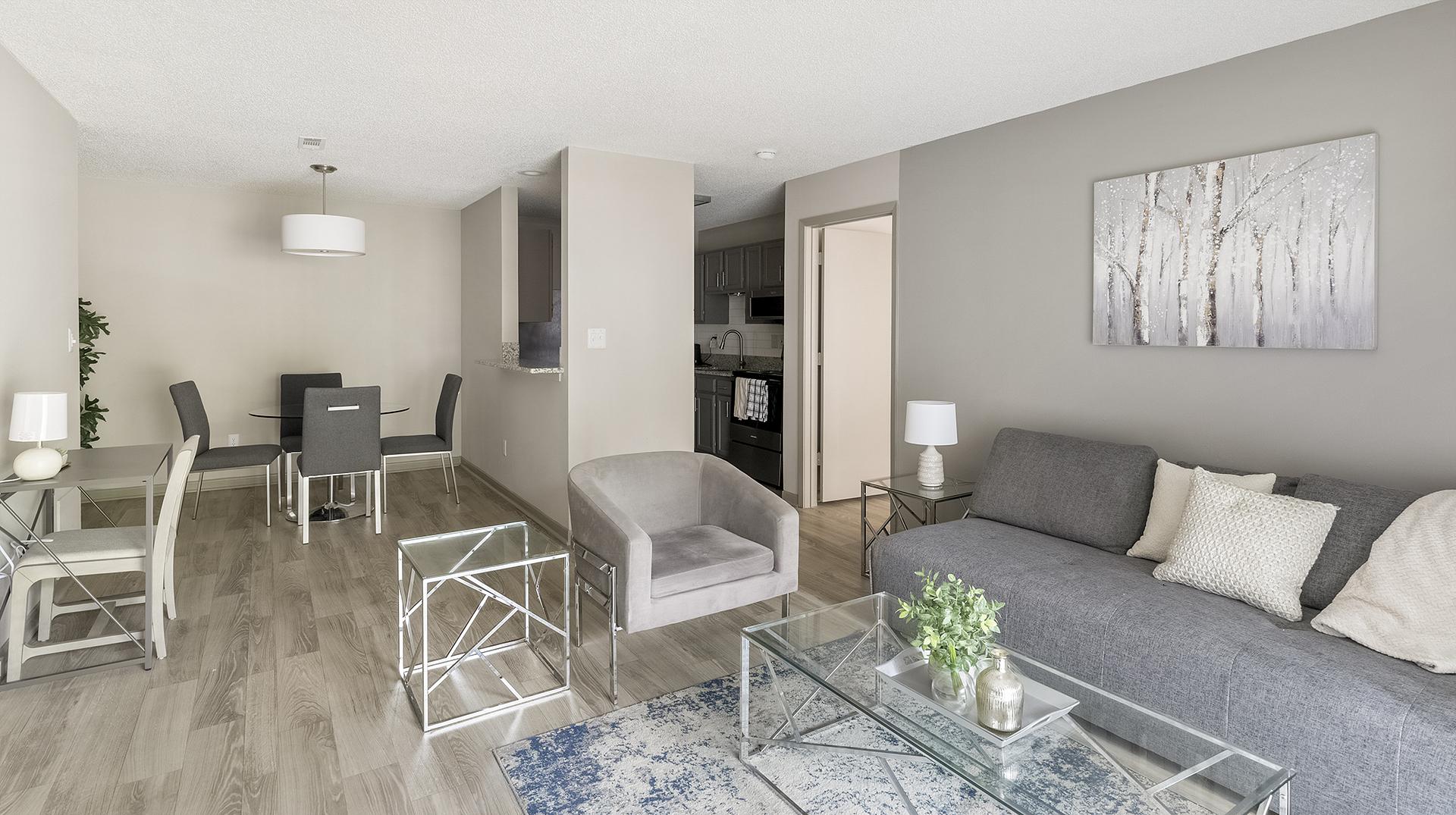 Beautiful 2BD, Gym, Clubhouse