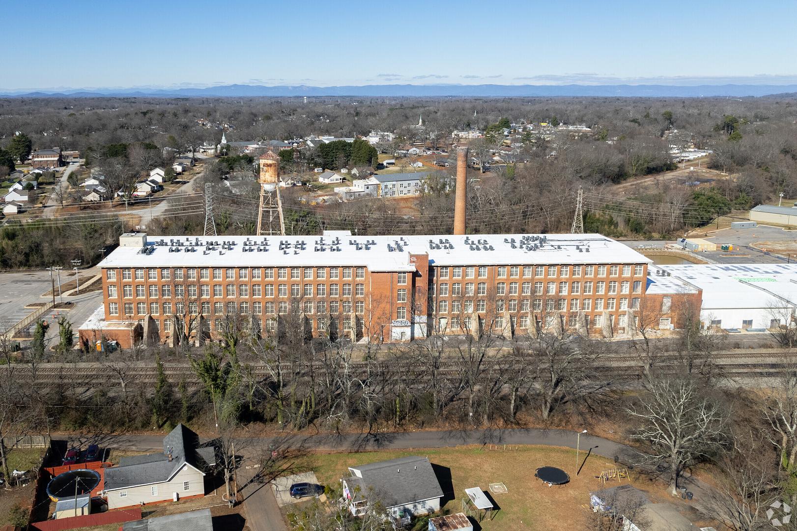 The American Spinning Mill - 1 Bedro...