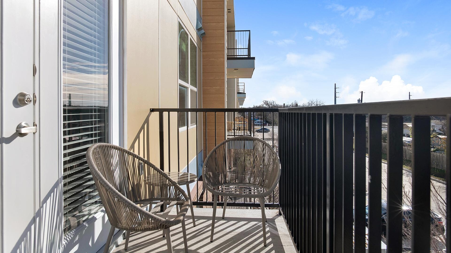 The Draper - 2 Bedrooms in Garland