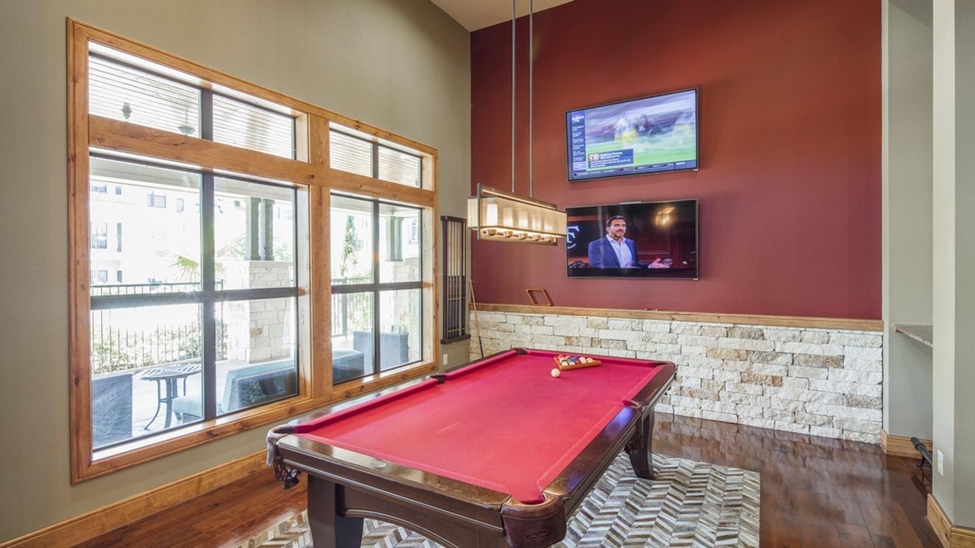 Stunning 1BD, Gym, Clubhouse