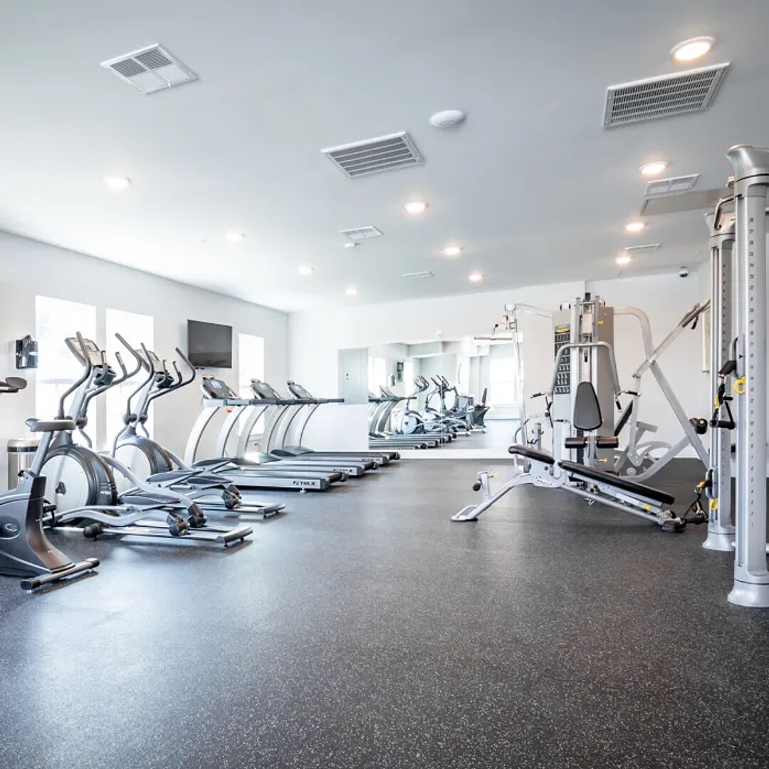 Beautiful 1BD, Rooftop Lounge, Pool