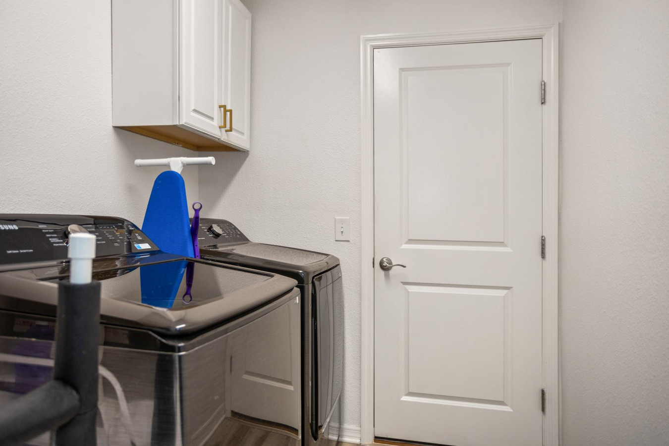 Cameo Tiki Bar Escape (Richmond)