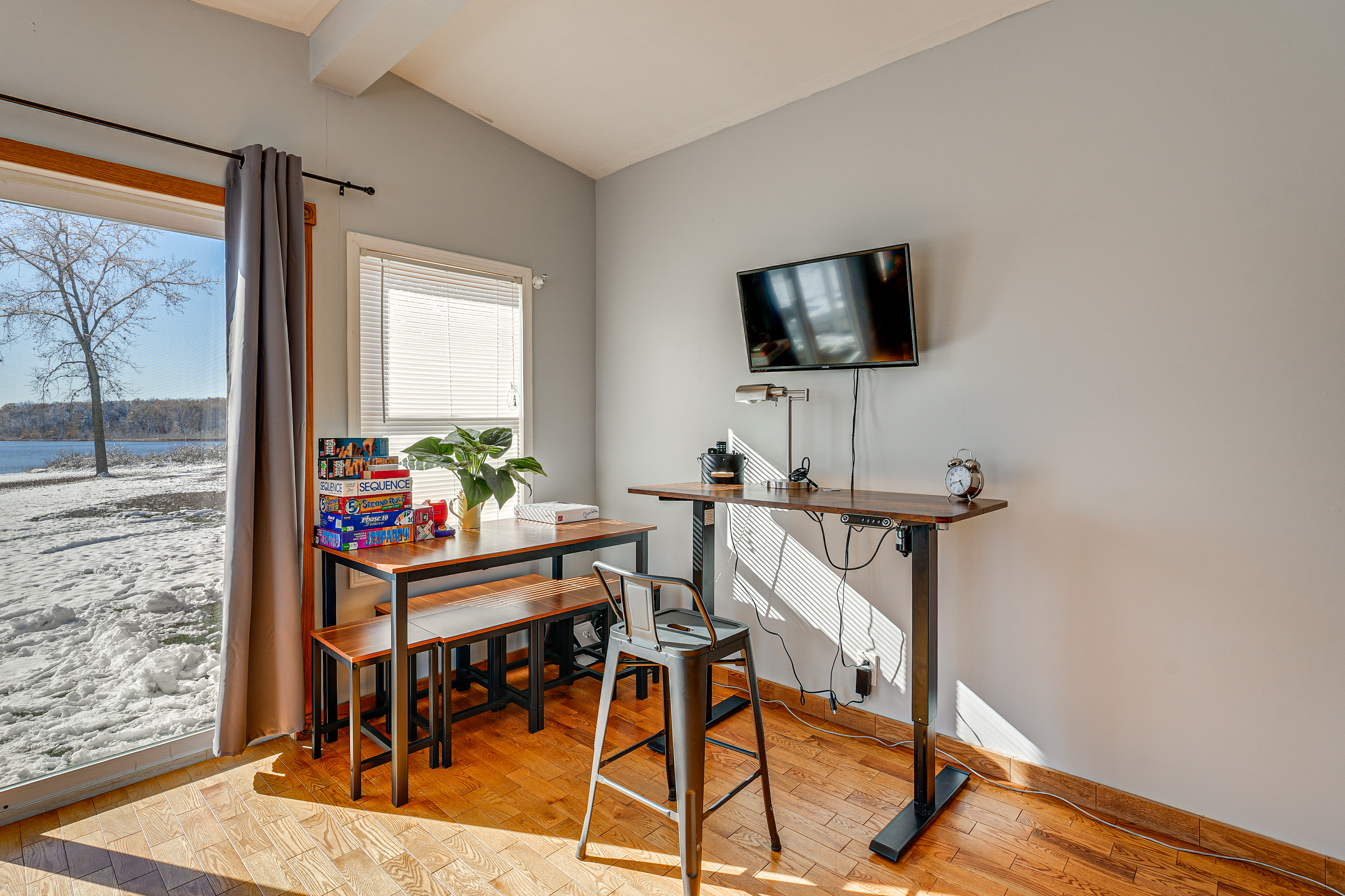 Private Sauna: Lakefront Getaway, 4 Mi to Reading!