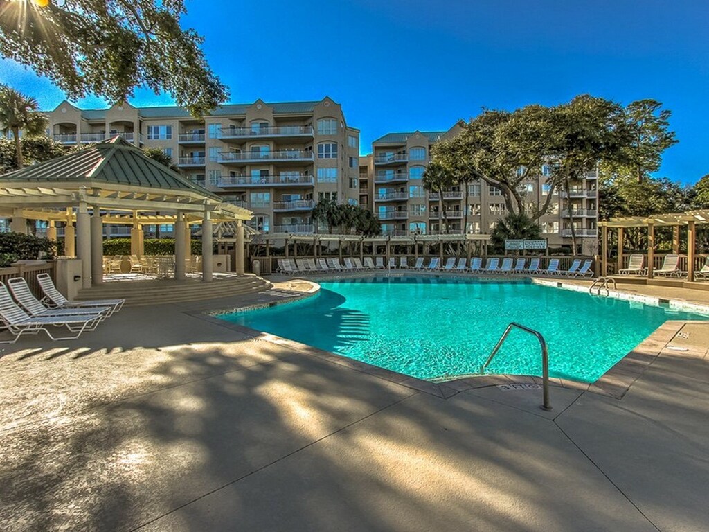 Ocean Front Pool at Windsor Court
