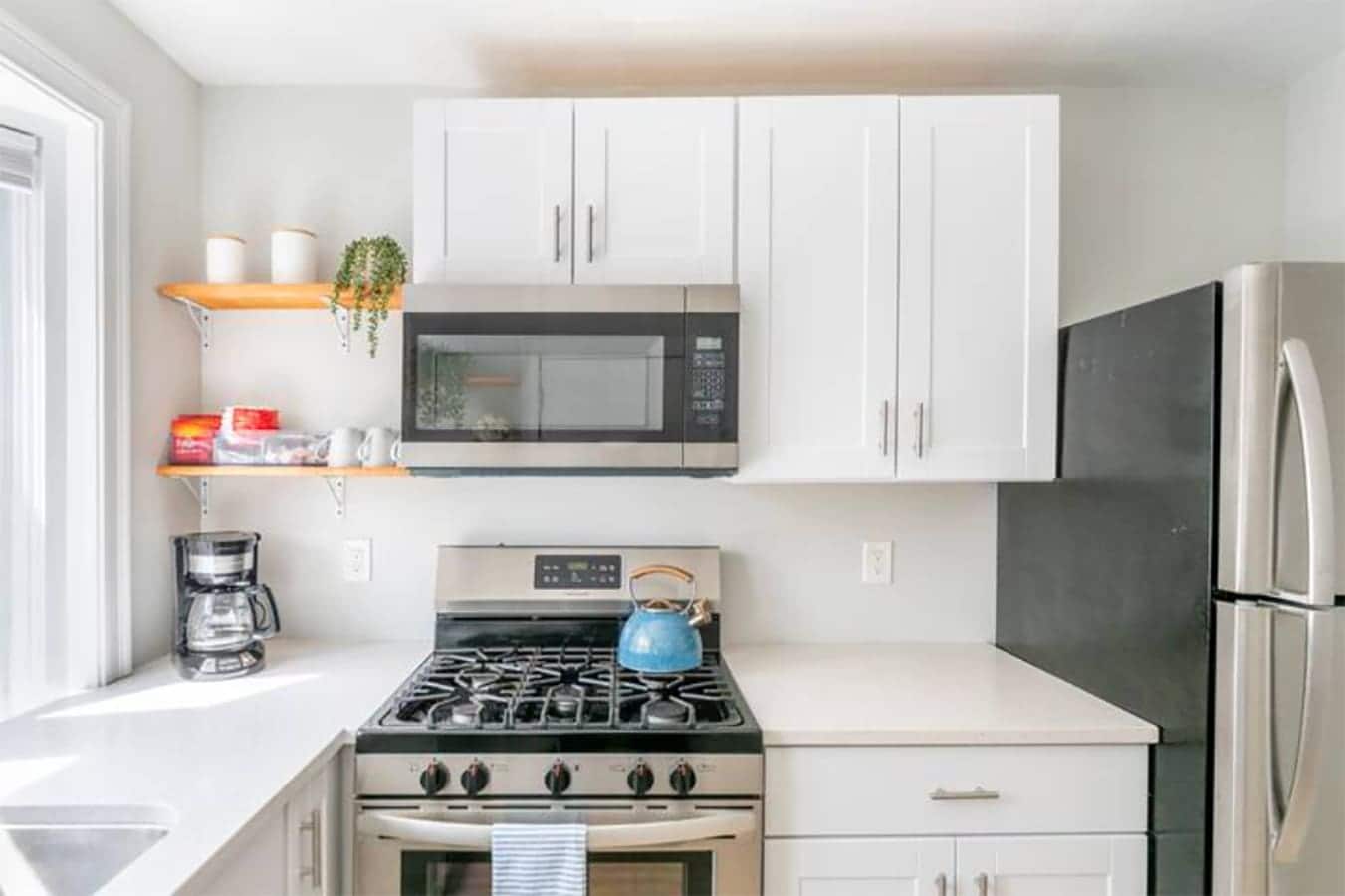 A fully equipped kitchen for all your cooking needs!