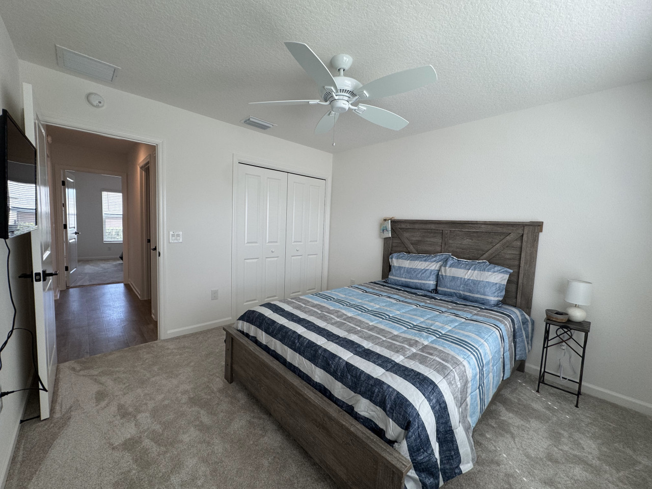 The McLucas Getaway (Lake Denham)