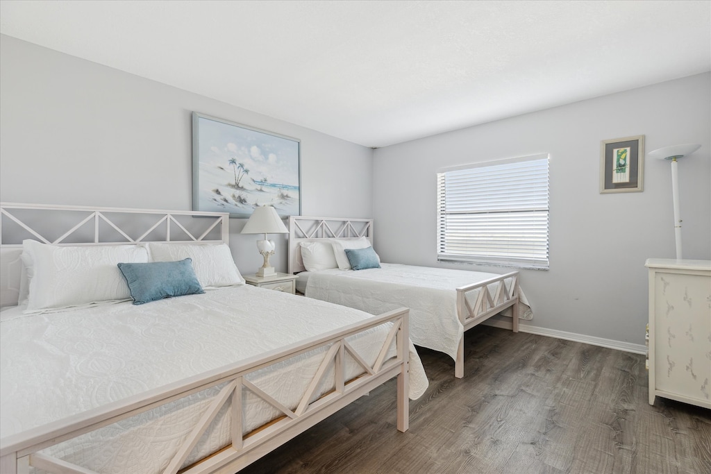 Guest bedroom- Two queen beds