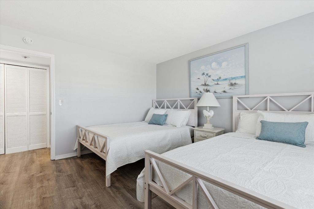 Guest bedroom- two queen beds perfect for kids and extra guests