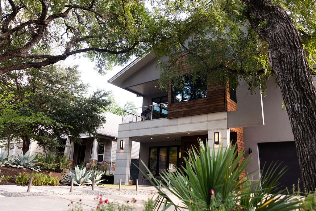 Walker Luxury Vacation Rentals - Firefly