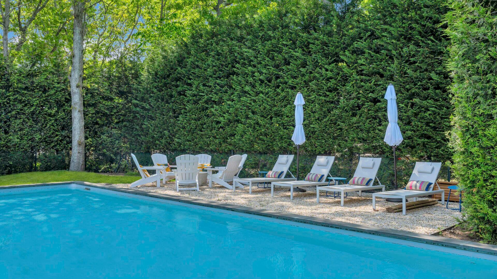 Springs Cottage Contemporary Springs Cottage Contemporary