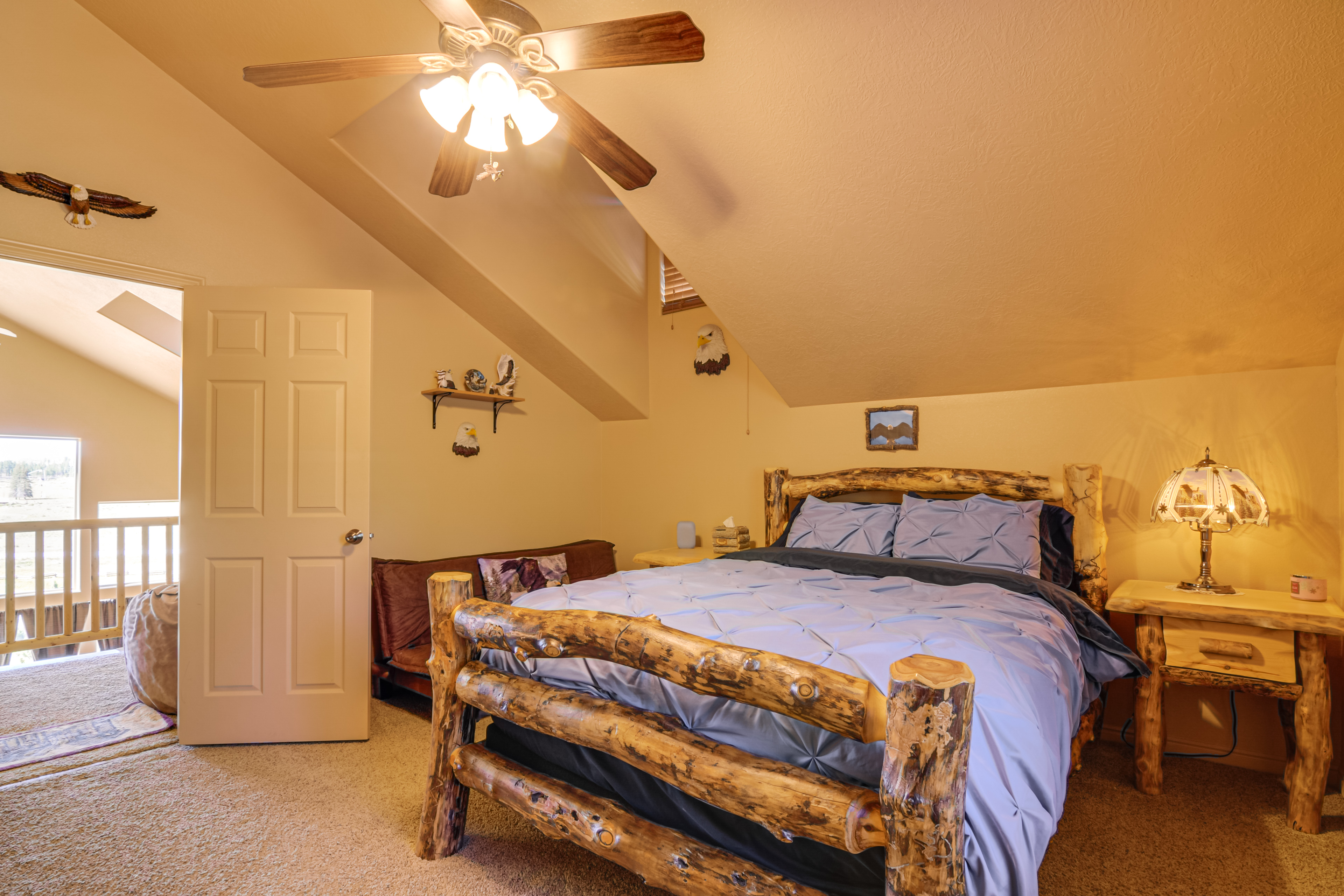 Luxe Cabin Retreat, Near Bryce & Zion Nat'l Parks!