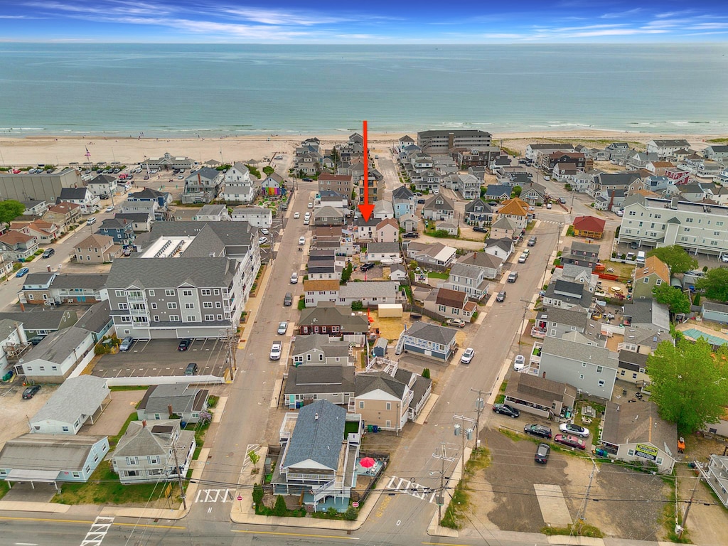 Steps to the beach and right next to all of Hampton Beach's attractions