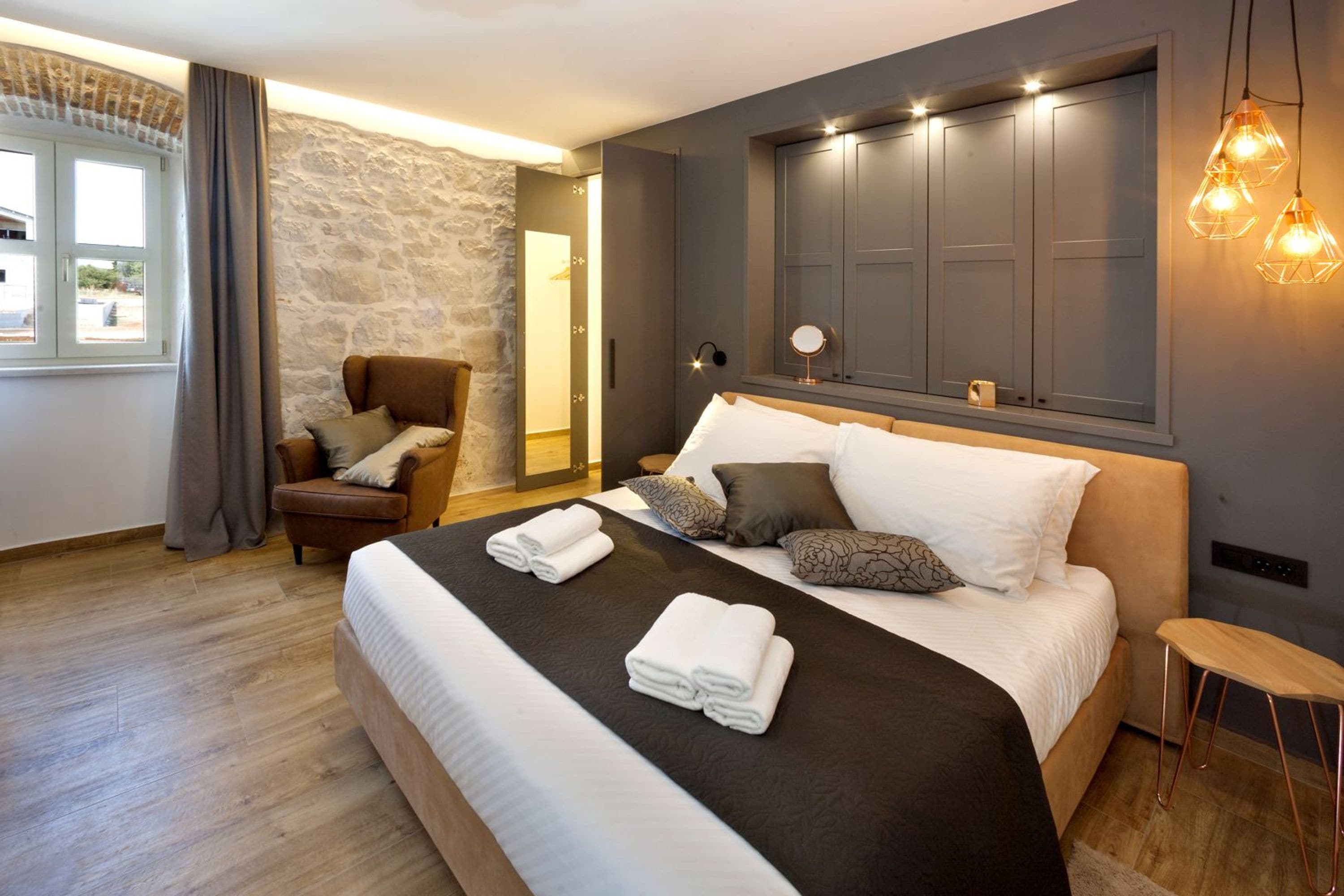 Villa Lori by Villas Guide Villa Lori by Villas Guide