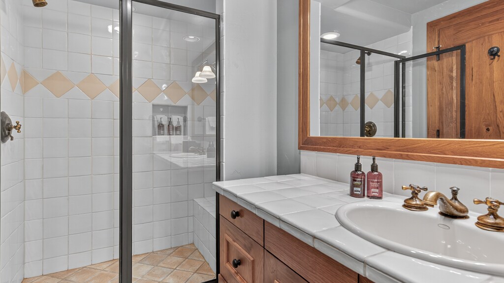 Bathroom 4, Lower Level - Ensuite