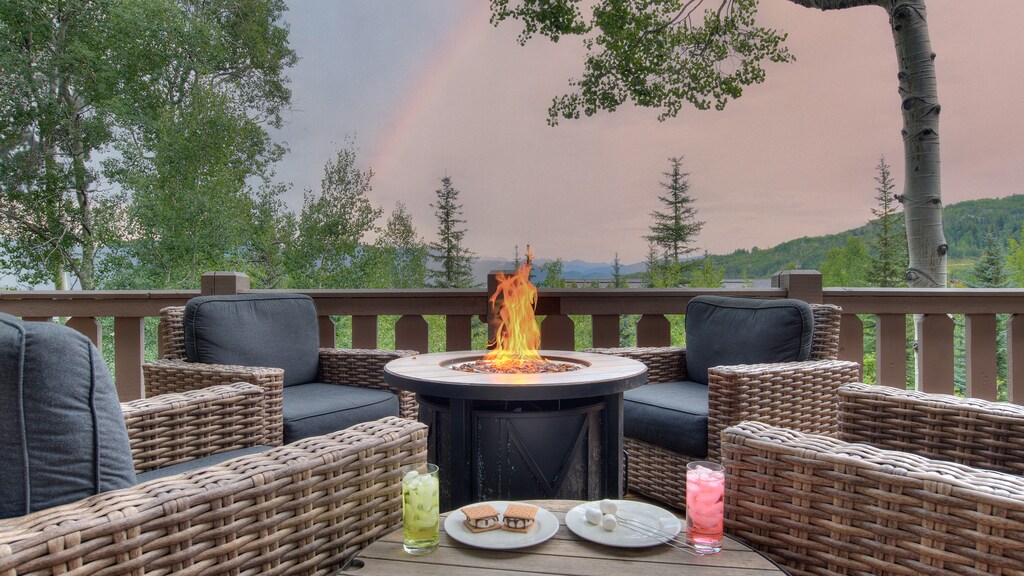 Fire pit on the deck
