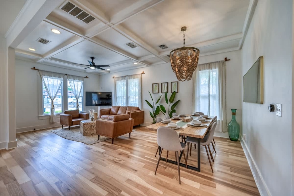 Living Room/Dining Room Area