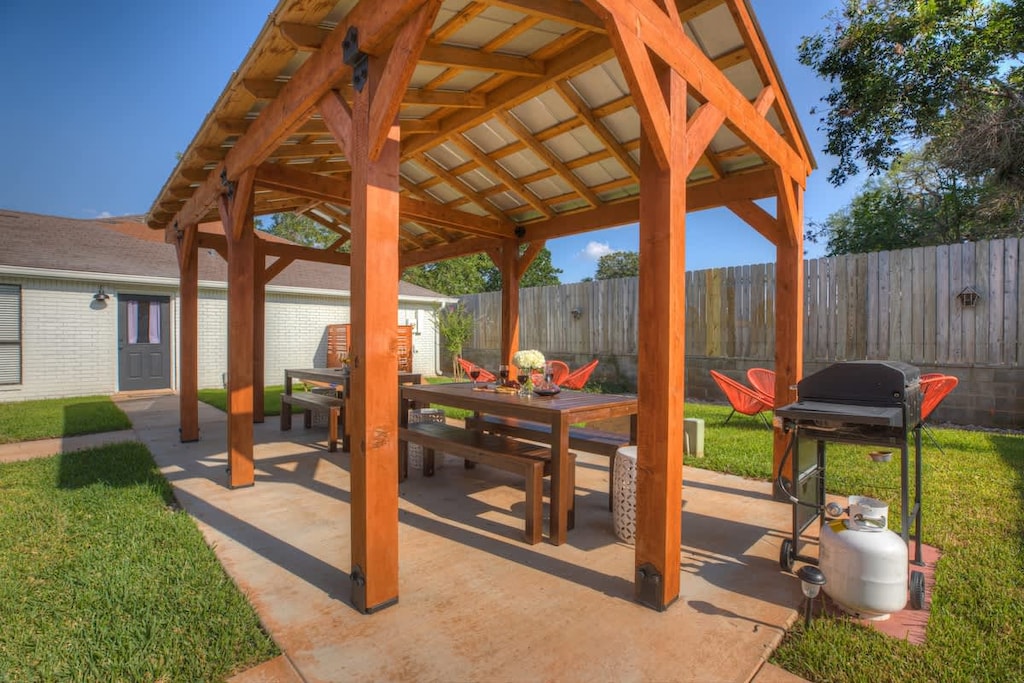 Shared outdoor space with seating for all.