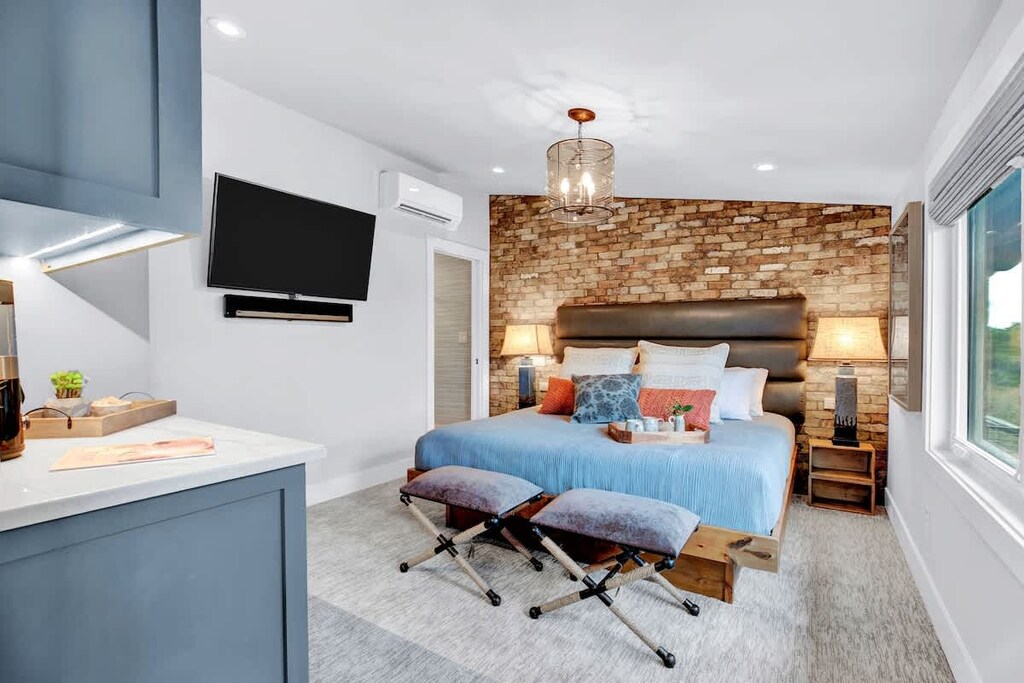 Guest Bedroom 2