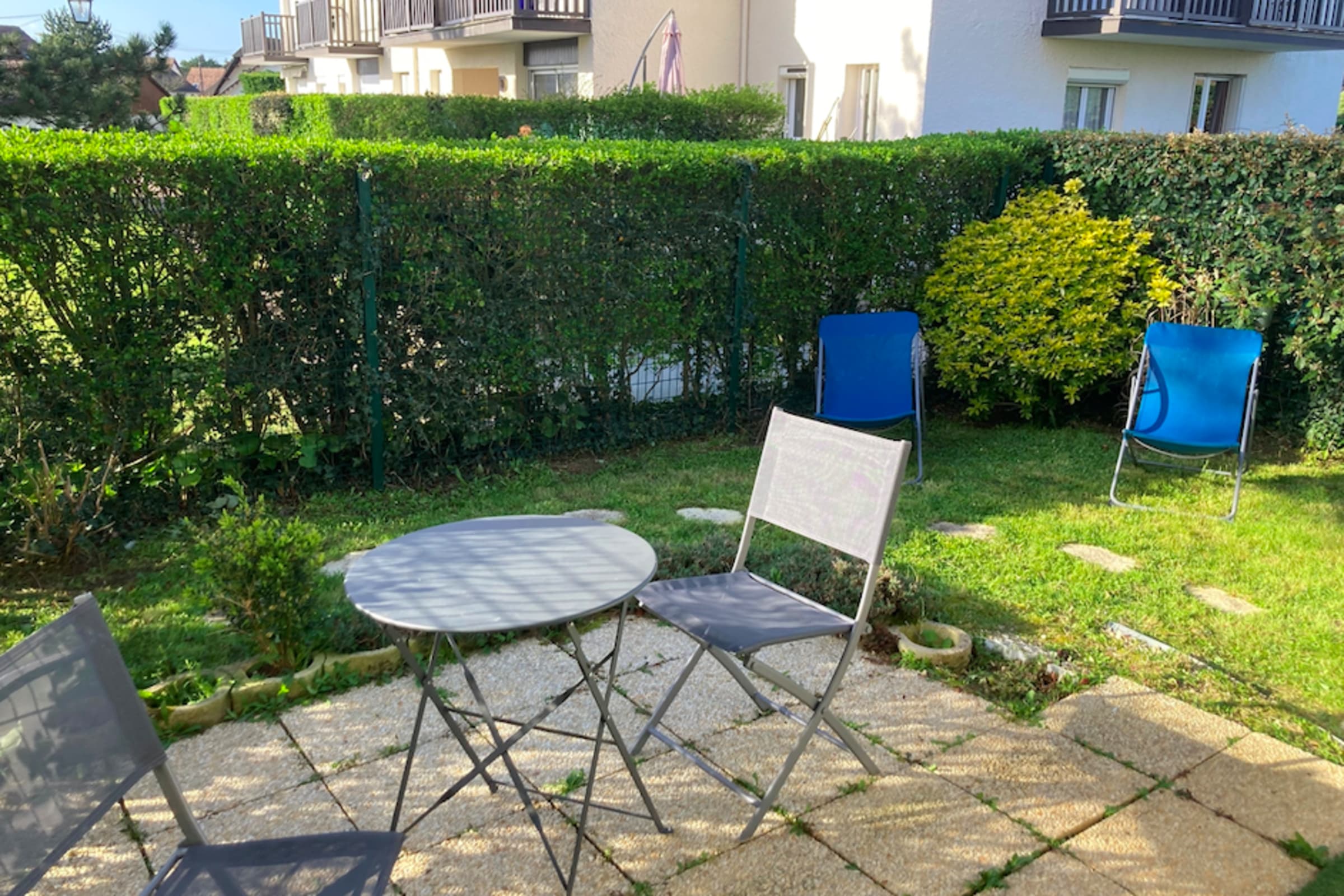 37m² with terrace and garden near the sea