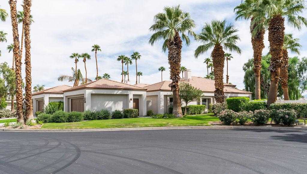 Stunning PGA West Condo!