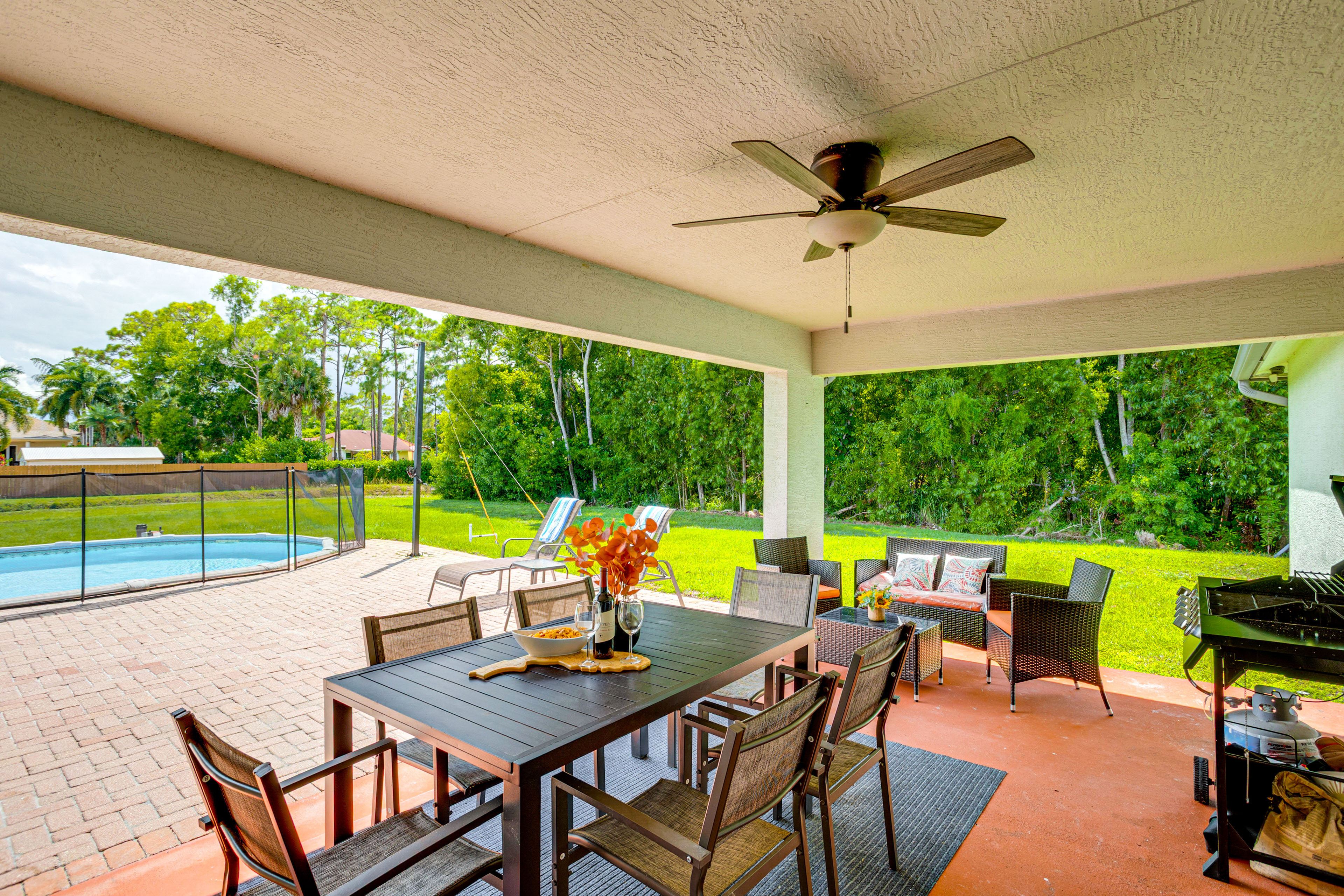 Private Pool & Fire Pit: Home in West Palm Beach!