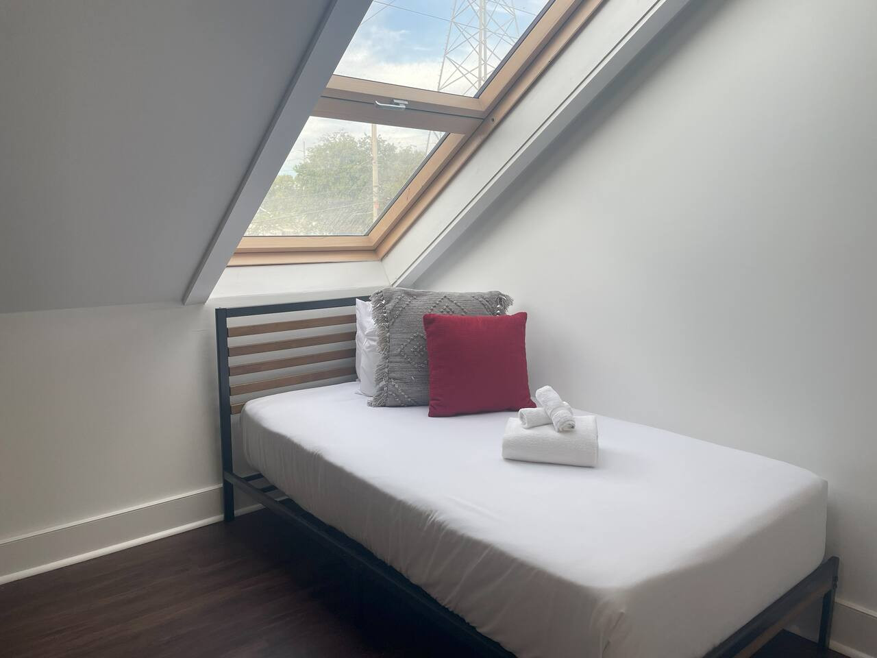 Trendy Townhome | Sleeps 12 + Easy Downtown Access