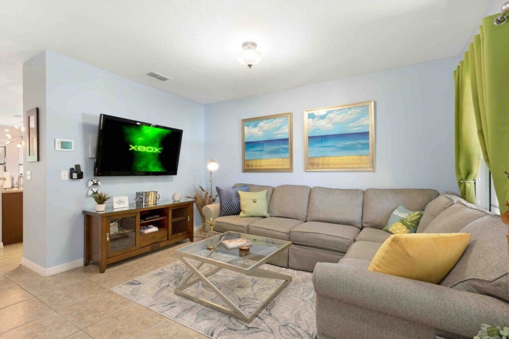 Front living room with Xbox