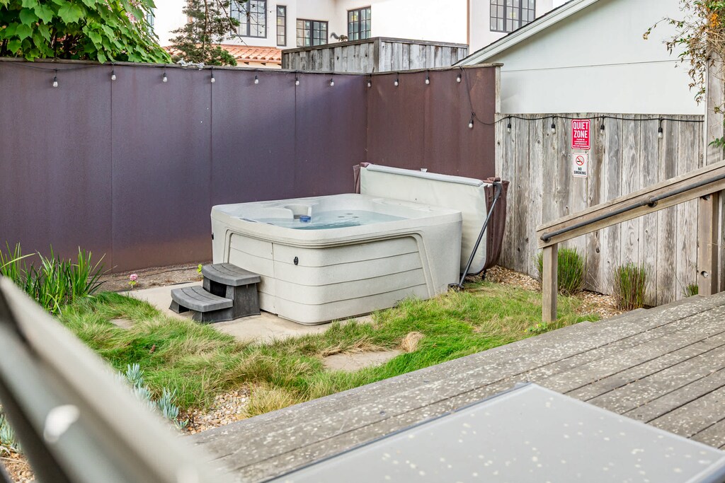 Hot Tub