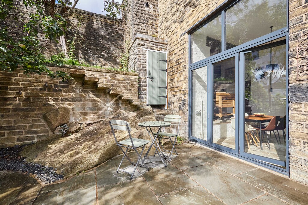 The Artist's House, Hebden Bridge - Host & Stay