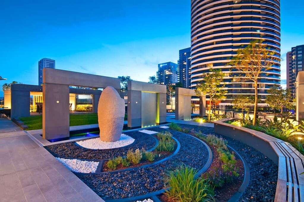 Communal zen gardens