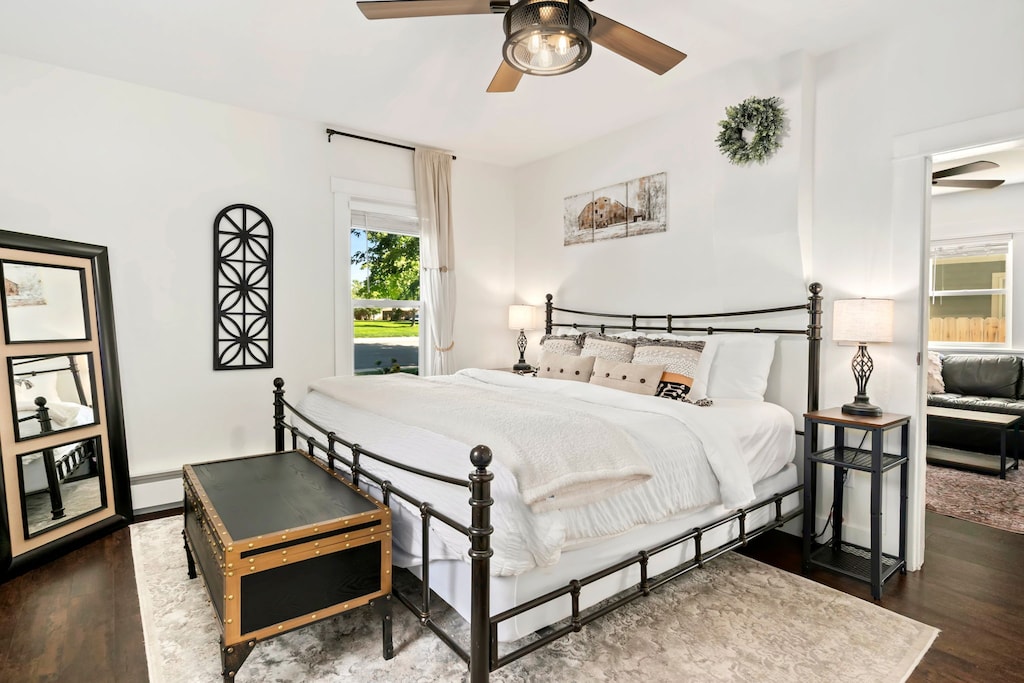 Bedroom 1 | King Bed with Ensuite Bathroom (main level)