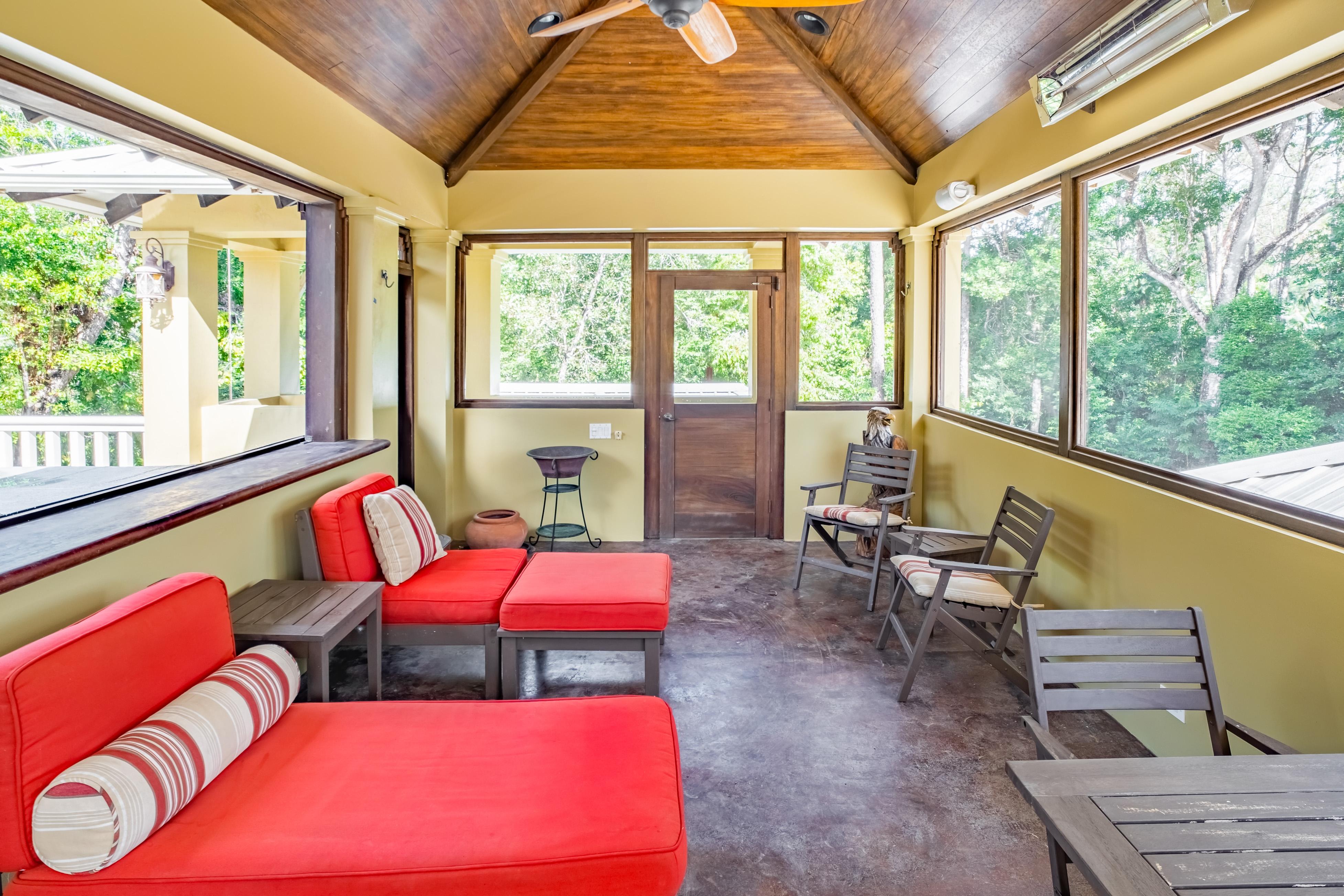 Treehouse at Sanctuary Belize